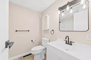 17 Fairway Dr, New Hampton, NH 03256 - Photo 15