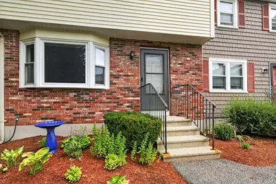 24 Stonegate Lane, Derry, NH 03038 - Photo 3