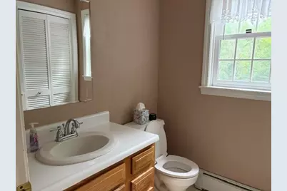 5 McEnroe Drive, Londonderry, NH 03053 - Photo 11