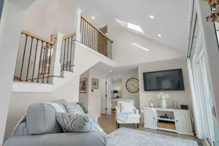 2 Fox St, Windham, NH 03087 - Photo 11