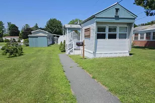 24 Michael St, Lebanon, NH 03766 - Photo 5