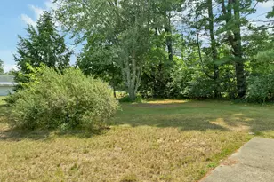 28 Salmon Falls Rd, Rochester, NH 03868 - Photo 5