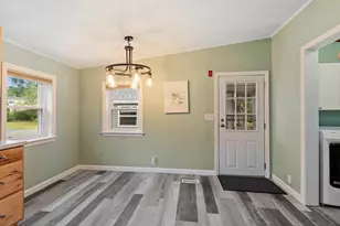 26 Country Ln, Fremont, NH 03044 - Photo 7