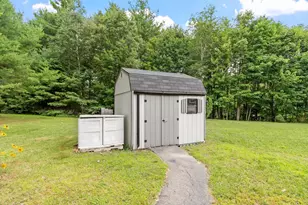 26 Country Ln, Fremont, NH 03044 - Photo 33