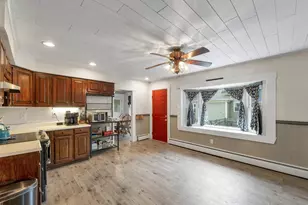 36 Central St, Farmington, NH 03835 - Photo 15