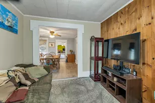36 Central St, Farmington, NH 03835 - Photo 23