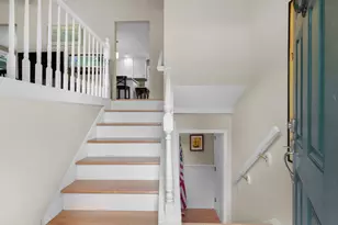 32 Raeder Dr, Stratham, NH 03885 - Photo 3