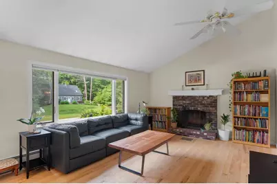 32 Raeder Drive, Stratham, NH 03885 - Photo 11