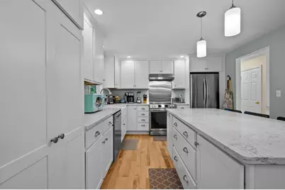 32 Raeder Drive, Stratham, NH 03885 - Photo 5