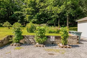 29 Mill St, Enfield, NH 03750 - Photo 35