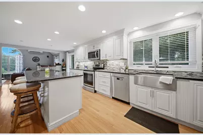 17 Laurel Road, Hooksett, NH 03106 - Photo 3