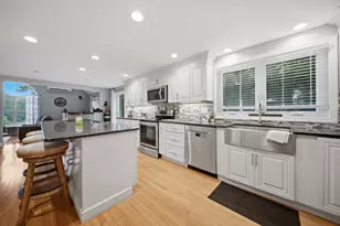 17 Laurel Rd, Hooksett, NH 03106 - Photo 3