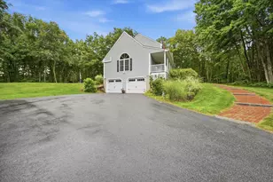 17 Laurel Rd, Hooksett, NH 03106 - Photo 49