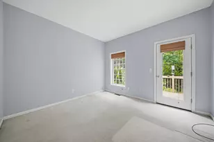 34 Mammoth Rd, Hooksett, NH 03106 - Photo 17