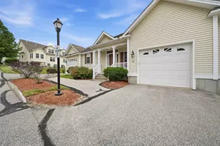 34 Mammoth Rd, Hooksett, NH 03106 - Photo 5
