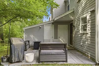 17 Chestnut Circle, Merrimack, NH 03054 - Photo 7