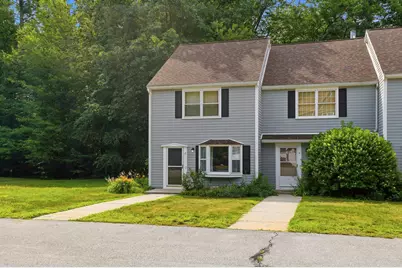 17 Chestnut Circle, Merrimack, NH 03054 - Photo 5