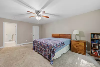 31 Castle Court #31, Kingston, NH 03848 - Photo 5