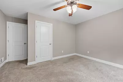 31 Castle Court #31, Kingston, NH 03848 - Photo 11