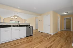 4 James Cir, Brentwood, NH 03833 - Photo 9