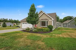 4 James Cir, Brentwood, NH 03833 - Photo 1
