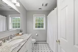 70 Ellyson Ave, Hampstead, NH 03826 - Photo 21
