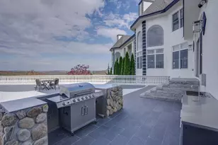 94 Foxberry Dr, New Boston, NH 03070 - Photo 33