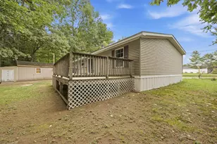 11 Page St, Plymouth, NH 03264 - Photo 25