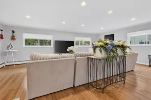 11 Tanglewood Dr, Dover, NH 03820 - Photo 5