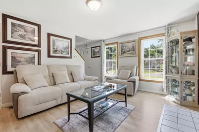 29 Chase Brook Circle, Litchfield, NH 03052 - Photo 5