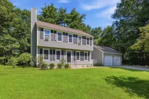 29 Chasebrook Cir, Litchfield, NH 03052 - Photo 1