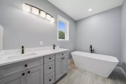 6 Eastview Drive, Derry, NH 03038 - Photo 27