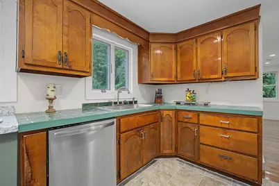 10 Academy Avenue, Atkinson, NH 03811 - Photo 5