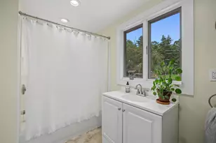 10 Academy Ave, Atkinson, NH 03811 - Photo 11