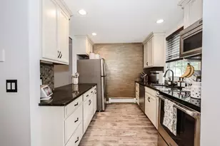 1465 Hooksett Rd, Hooksett, NH 03106 - Photo 5