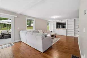 25 2nd St, Hudson, NH 03051 - Photo 9