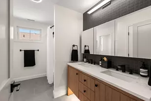 82 Kings Hwy, Hampton, NH 03842 - Photo 43