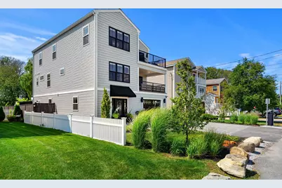 82 Kings Highway, Hampton, NH 03842 - Photo 5