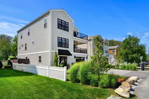 82 Kings Hwy, Hampton, NH 03842 - Photo 5