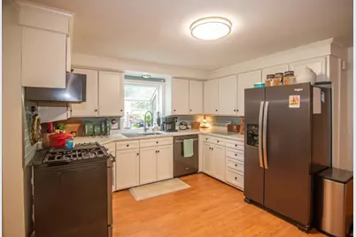 14 Birch Hill Drive, Nashua, NH 03063 - Photo 13