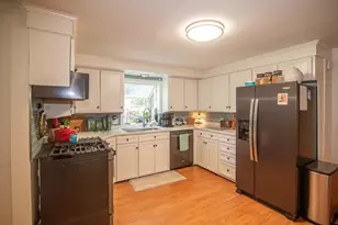 14 Birch Hill Dr, Nashua, NH 03063 - Photo 13