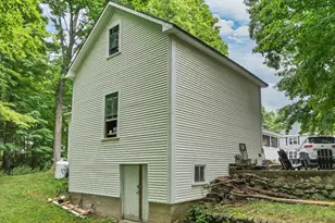 19 Stevens Ave, Meredith, NH 03253 - Photo 59