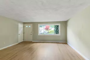 9 Judith Dr, Nashua, NH 03062 - Photo 13