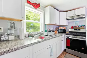 514 Hanover St, Manchester, NH 03104 - Photo 21