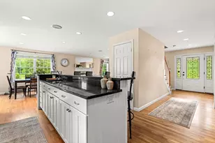 8 Leni Rd, Windham, NH 03087 - Photo 9