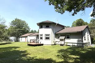 127 Pollard Rd, Lincoln, NH 03251 - Photo 3