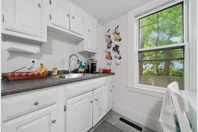 48 New York Street, Dover, NH 03820 - Photo 15