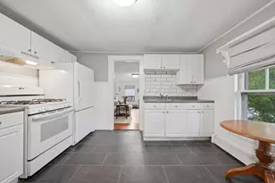 48 New York St, Dover, NH 03820 - Photo 11