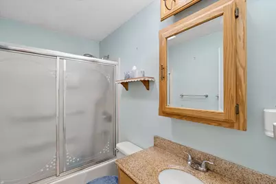 415 Greeley Street, Manchester, NH 03102 - Photo 13