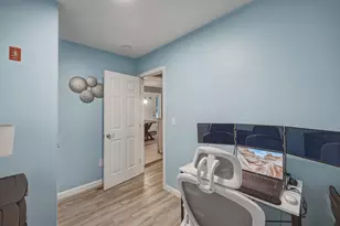 13 Charlestown Pl, Derry, NH 03038 - Photo 17